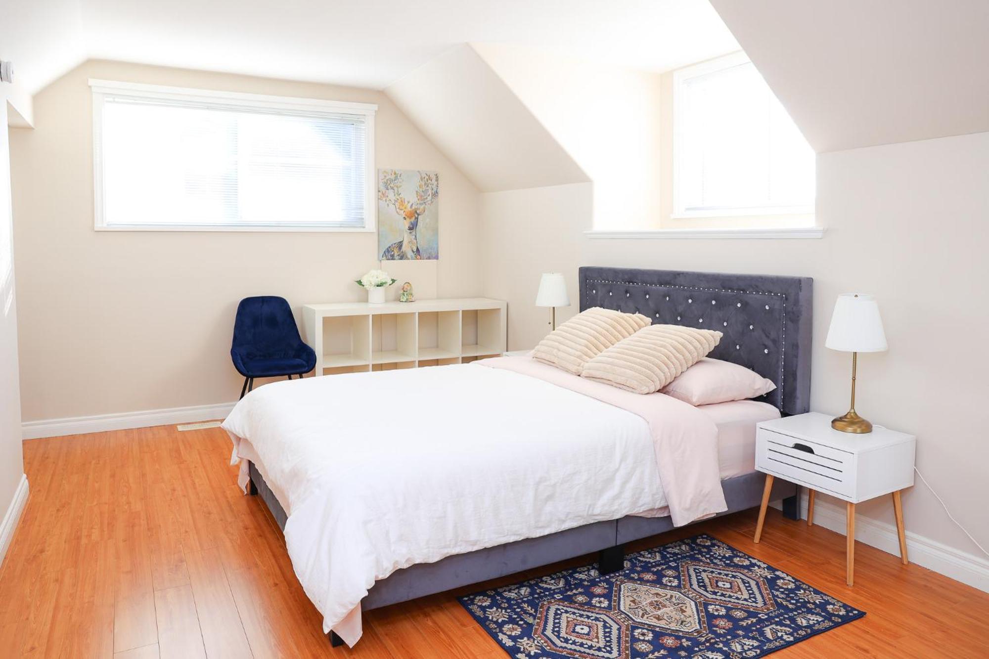 Spacious Two Bedrooms With Two Bathrooms Central Richmond 15Min To Yvr Airport 외부 사진